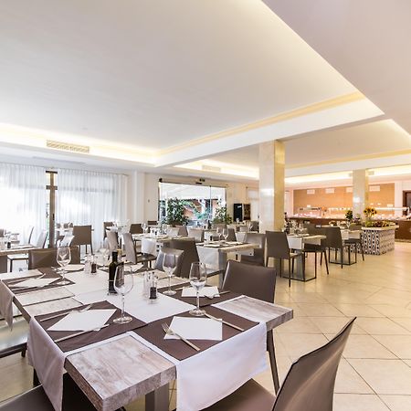 Hotel Baviera Cala Ratjada  Eksteriør bilde