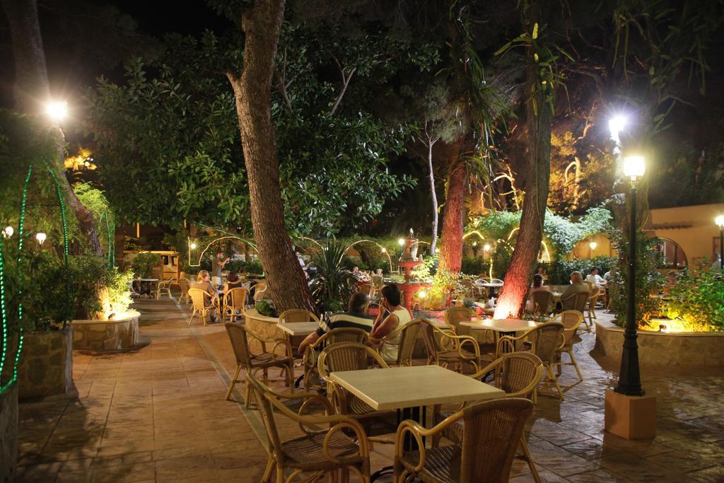 Hotel Baviera Cala Ratjada  Eksteriør bilde