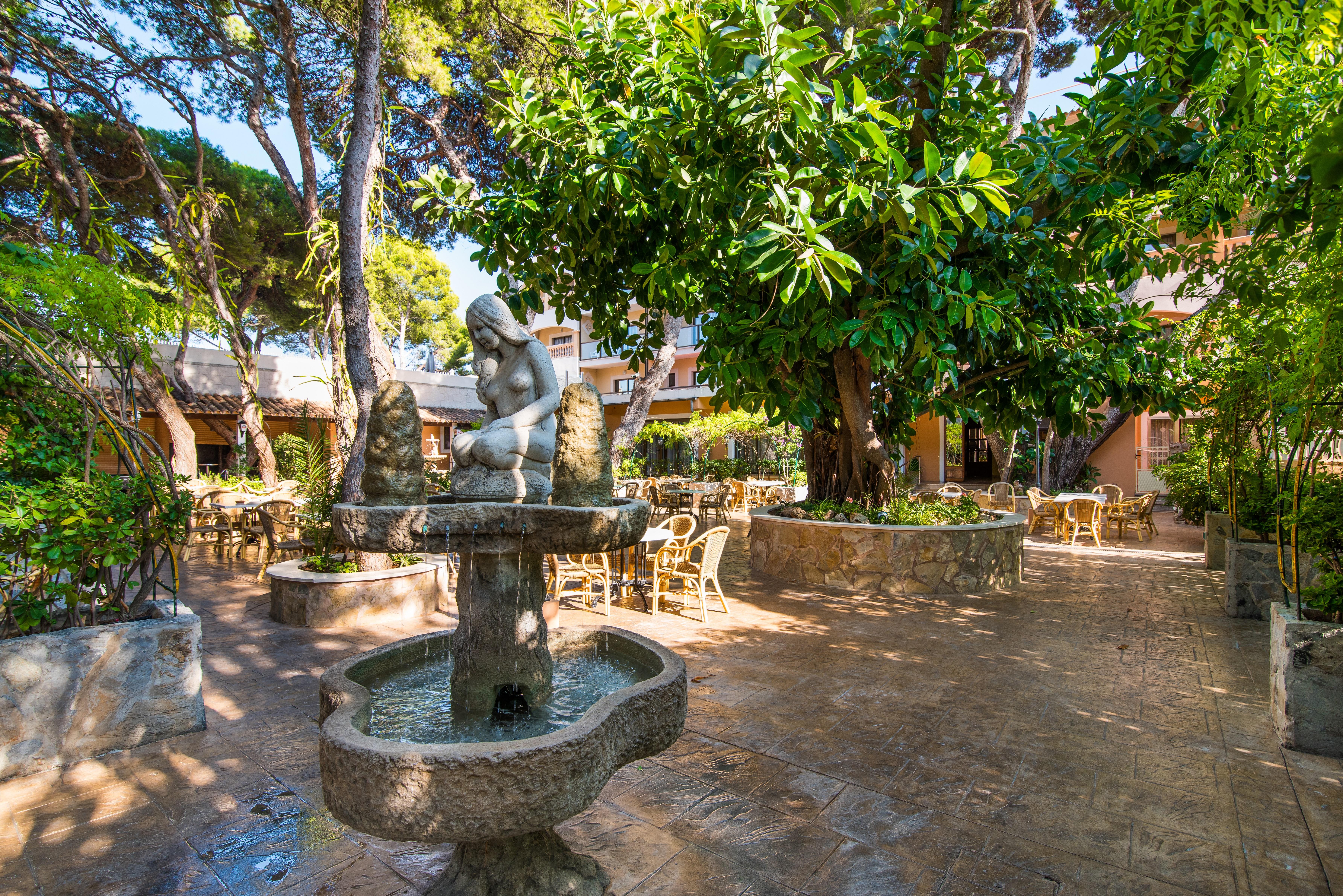 Hotel Baviera Cala Ratjada  Eksteriør bilde